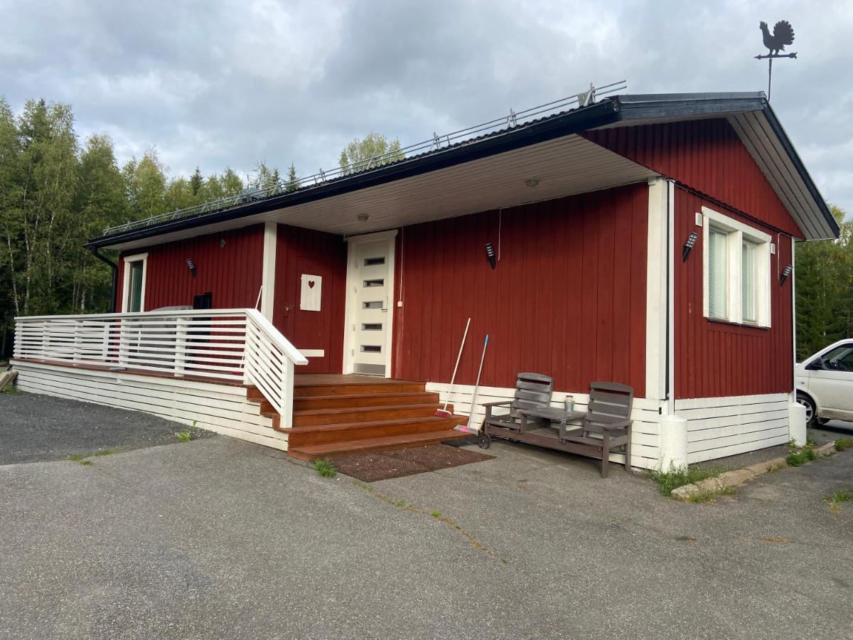 Cozy Renovated House With A Lot Of Parking Space. Haparanda  Exterior photo